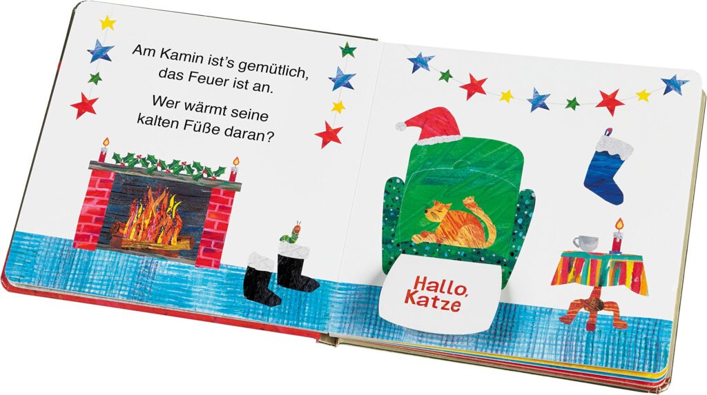 Die kleine Raupe Nimmersatt feiert Weihnachten: Bilderbuch mit Klappe und Katze am Kamin