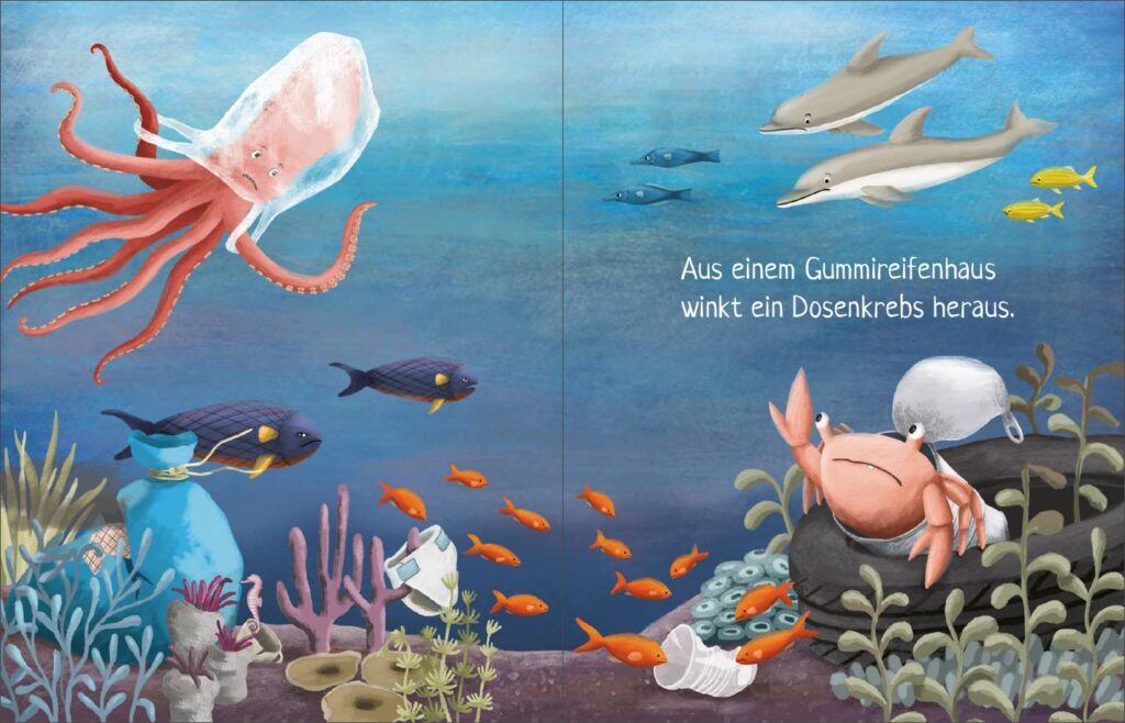 Im tiefen, weiten Meer: Ein Tintenfisch in einer Plastiktüte verfangen unter Wasser, dem ein Dosenkrebs aus einem Gummireifen winkt