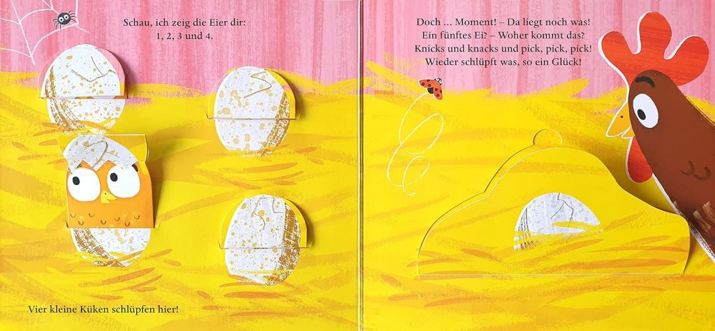 Nanu, wer bist denn du? Du gehörst dazu! - Fünf Eier im Stroh mit einem schlüpfenden Küken und Hahn